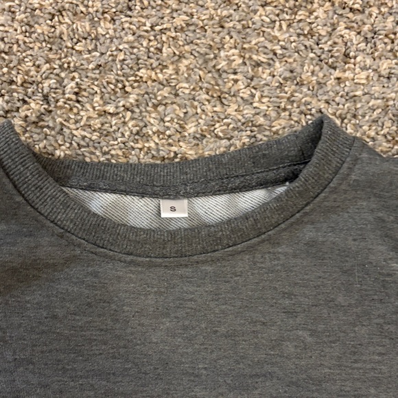 Sweatshirts bundle - Picture 3 of 4